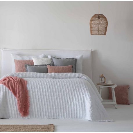 Bedspread Azara Blanco 250x270 cm, 2 pillow cases included